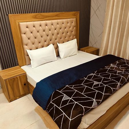 Madan Kunj B & B Mall Road Shimla Exterior foto